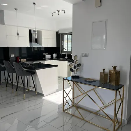 Villa Diogenous Luxury